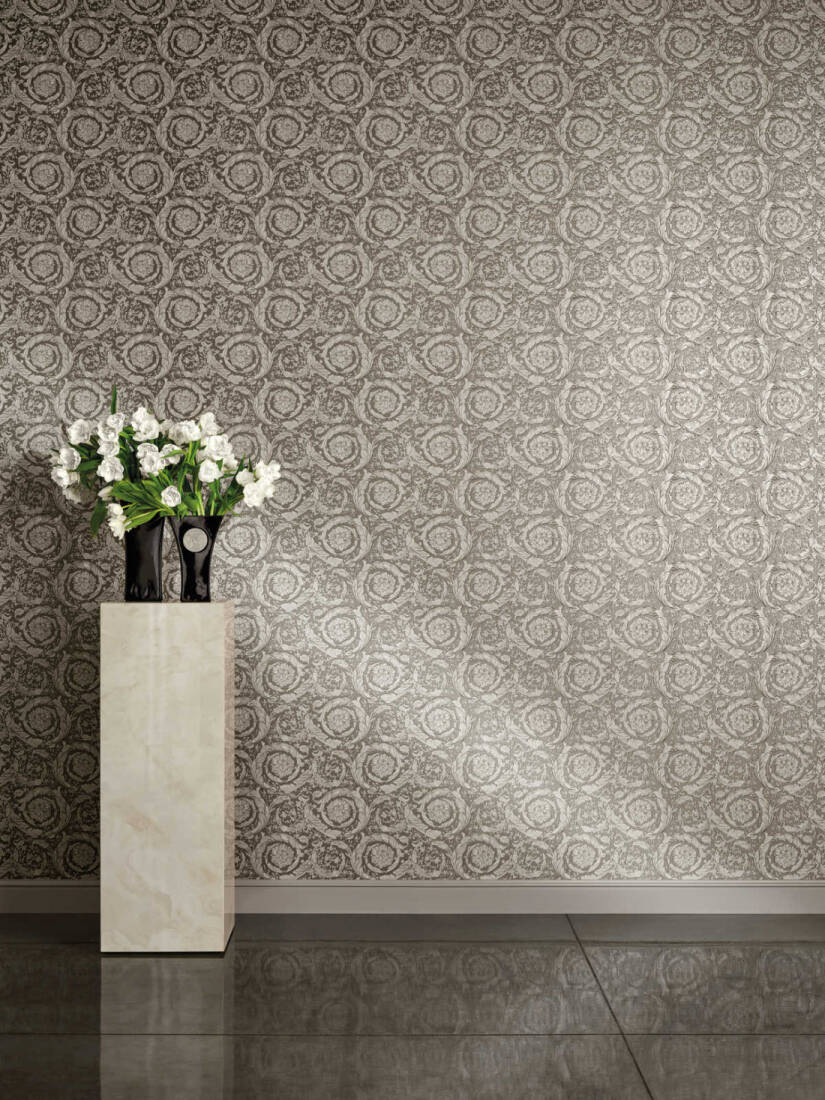 VERSACE HOME WALLPAPER «BAROQUE, FLOWERS, BROWN, GREY, METALLIC» 935836